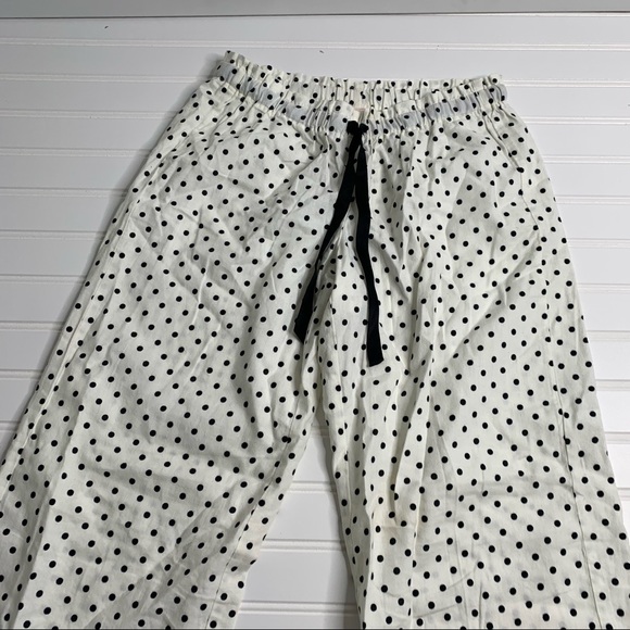 Victoria’s Secret Polka Dot Pajama Set - Picture 3 of 6